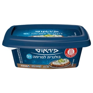 קרם על בסיס גבינה מלוחה וגבינה לבנה 5%