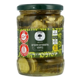 מלפפונים חתוכים בחומץ